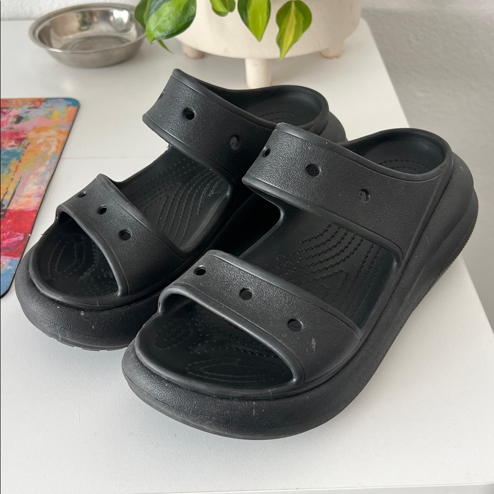 CROCS Unisex Classic Crush Comfort Slides